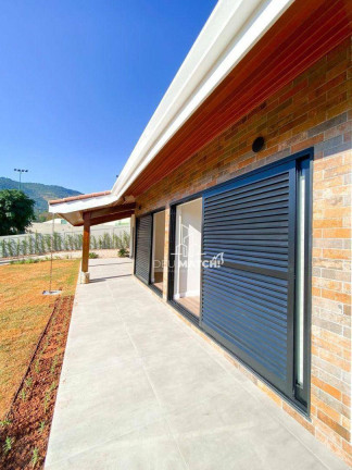 Imagem Casa com 3 Quartos à Venda, 300 m² em Jardim Flamboyant - Atibaia Imagem Casa com 3 Quartos à Venda, 300 m² em Jardim Flamboyant - Atibaia