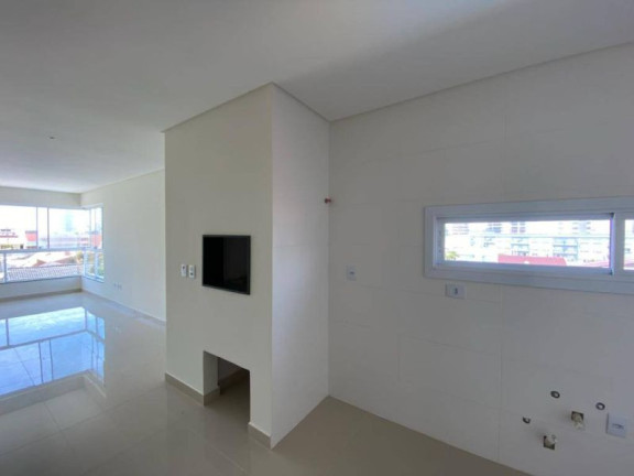 Imagem Apartamento com 2 Quartos à Venda, 76 m² em Centro - Tramandaí