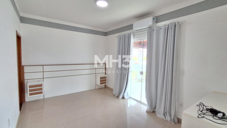 Imagem Casa de Condomínio com 3 Quartos à Venda, 300 m² em Residencial Real Parque Sumaré - Sumaré Imagem Casa de Condomínio com 3 Quartos à Venda, 300 m² em Residencial Real Parque Sumaré - Sumaré