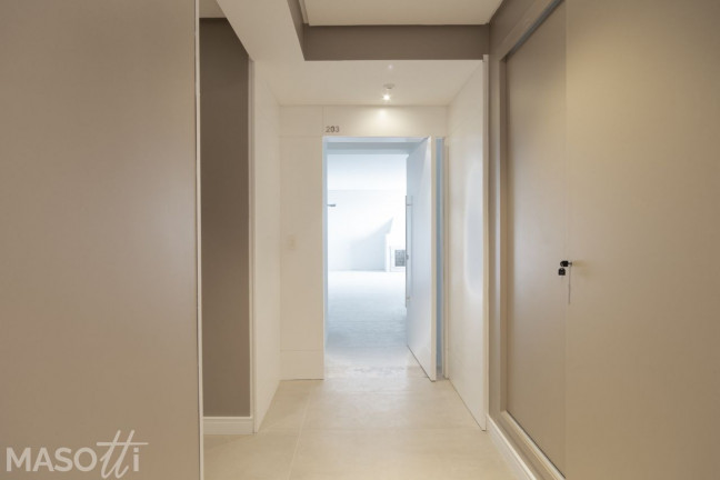 Imagem Apartamento com 3 Quartos à Venda, 16.142 m² em Centro - Gramado Imagem Apartamento com 3 Quartos à Venda, 16.142 m² em Centro - Gramado