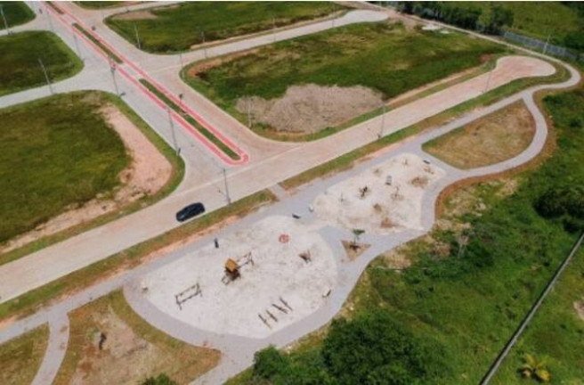 Terreno à Venda, 150 m² em Jaraguá - Caraguatatuba