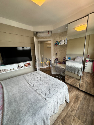 Imagem Apartamento com 3 Quartos à Venda, 9.815 m² em Centro - Florianópolis Imagem Apartamento com 3 Quartos à Venda, 9.815 m² em Centro - Florianópolis