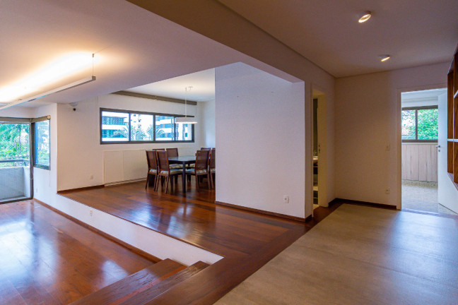 Imagem Apartamento com 3 Quartos à Venda, 287 m² em Aclimação - São Paulo Imagem Apartamento com 3 Quartos à Venda, 287 m² em Aclimação - São Paulo
