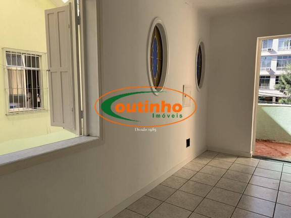 Imagem Casa com 5 Quartos à Venda, 200 m² em Tijuca - Rio De Janeiro Imagem Casa com 5 Quartos à Venda, 200 m² em Tijuca - Rio De Janeiro