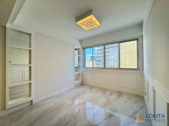 Imagem Apartamento com 3 Quartos à Venda, 119 m² em Centro - Florianópolis Imagem Apartamento com 3 Quartos à Venda, 119 m² em Centro - Florianópolis