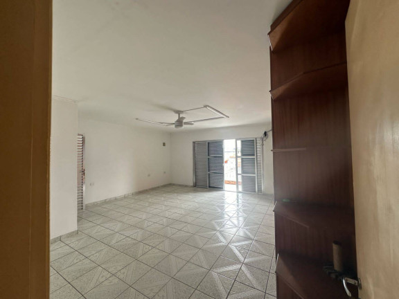 Imagem Casa com 4 Quartos à Venda, em Jardim Maia - São Paulo Imagem Casa com 4 Quartos à Venda, em Jardim Maia - São Paulo