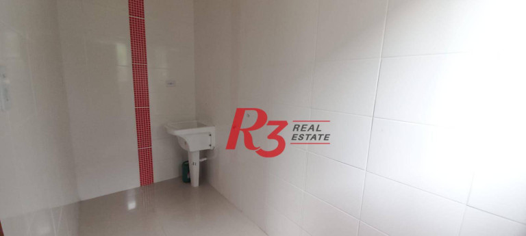 Imagem Casa com 3 Quartos à Venda, 300 m² em Encruzilhada - Santos