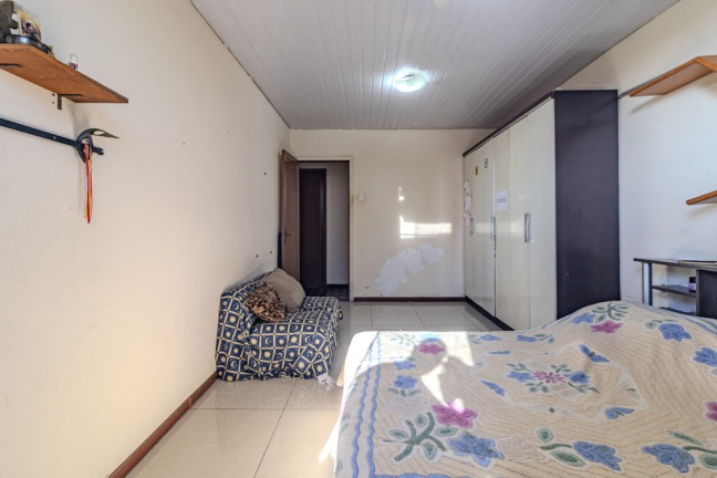 Imagem Imóvel com 3 Quartos à Venda,  em Floresta - Porto Alegre