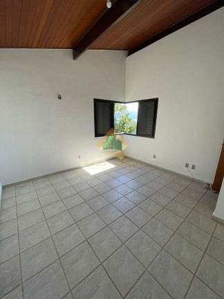 Imagem Casa com 3 Quartos à Venda, 227 m² em Ponta Grossa - Ubatuba Imagem Casa com 3 Quartos à Venda, 227 m² em Ponta Grossa - Ubatuba