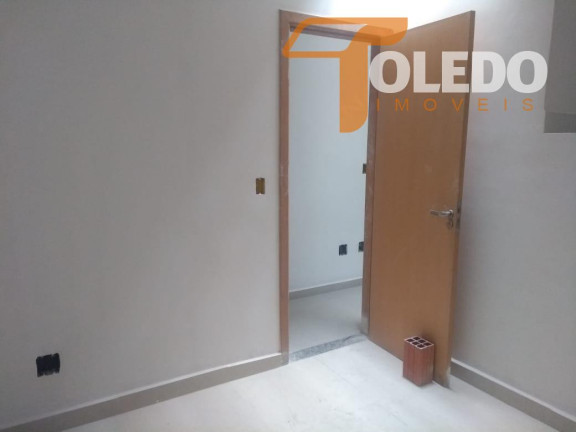 Imagem Casa com 3 Quartos à Venda, 180 m² em Vila Mesquita - São Paulo