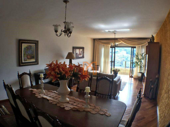 Imagem Apartamento com 3 Quartos à Venda, 151 m² em Centro - Itajubá