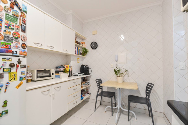 Imagem Apartamento com 4 Quartos à Venda, 144 m² em Cerqueira César - São Paulo