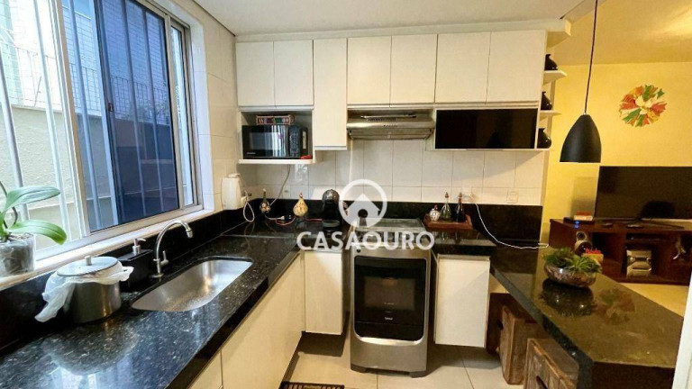 Imagem Apartamento com 3 Quartos à Venda, 130 m² em Santo Antônio - Belo Horizonte Imagem Apartamento com 3 Quartos à Venda, 130 m² em Santo Antônio - Belo Horizonte
