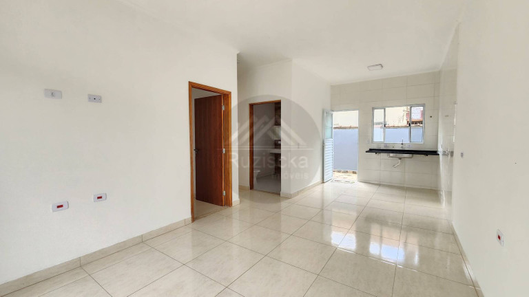 Imagem Casa com 2 Quartos à Venda, 128 m² em Jardim Grandesp - Itanhaém Imagem Casa com 2 Quartos à Venda, 128 m² em Jardim Grandesp - Itanhaém