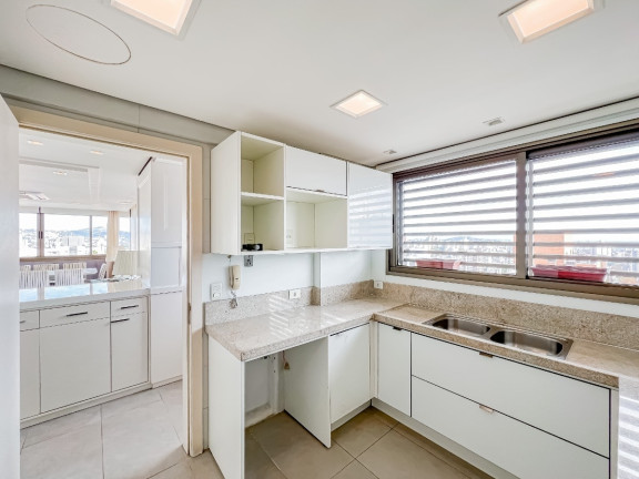 Imagem Apartamento com 3 Quartos à Venda, 120 m² em Petrópolis - Porto Alegre Imagem Apartamento com 3 Quartos à Venda, 120 m² em Petrópolis - Porto Alegre