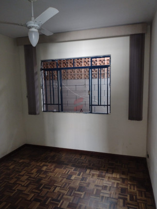 Imagem Casa com 3 Quartos à Venda, 180 m² em Centro - Pinhais Imagem Casa com 3 Quartos à Venda, 180 m² em Centro - Pinhais