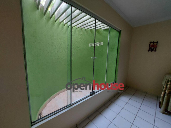 Imagem Casa com 3 Quartos à Venda, 200 m² em Emaús - Parnamirim
