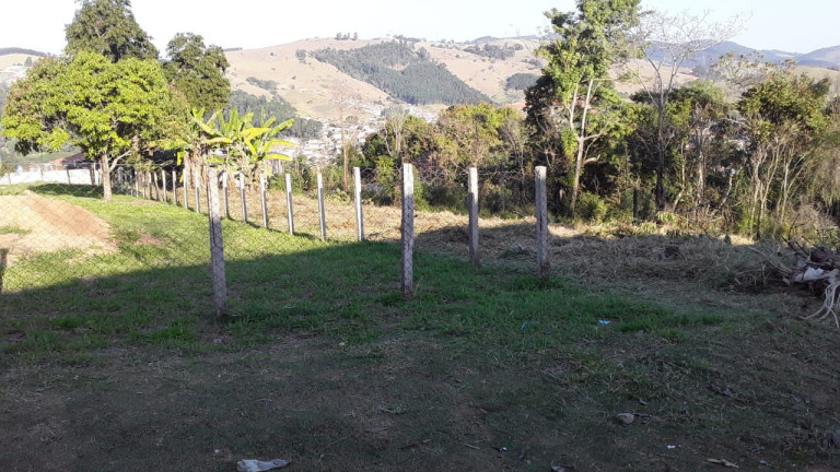 Imagem Terreno à Venda, 700 m² em Centro - Piracaia Imagem Terreno à Venda, 700 m² em Centro - Piracaia