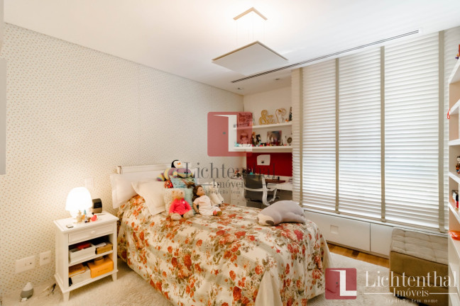 Imagem Casa com 3 Quartos à Venda, 495 m² em Jardim Paulista - São Paulo Imagem Casa com 3 Quartos à Venda, 495 m² em Jardim Paulista - São Paulo