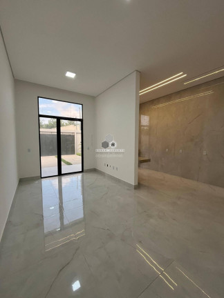 Imagem Casa com 3 Quartos à Venda, 97 m²