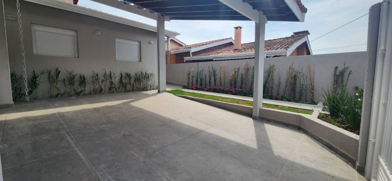 Imagem Casa com 3 Quartos à Venda, 314 m² em Jardim Santa Bárbara - Atibaia Imagem Casa com 3 Quartos à Venda, 314 m² em Jardim Santa Bárbara - Atibaia