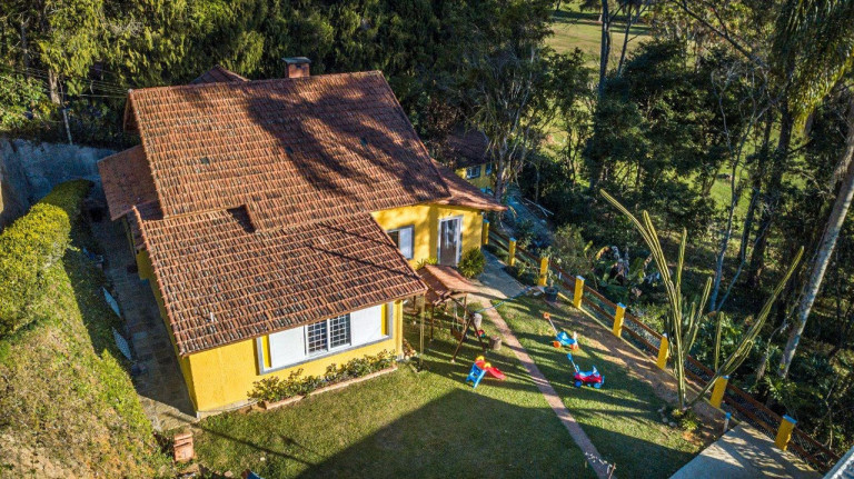 Imagem Casa com 3 Quartos à Venda, 160 m² em Golfe - Teresópolis Imagem Casa com 3 Quartos à Venda, 160 m² em Golfe - Teresópolis