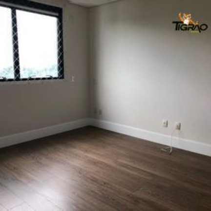 Imagem Apartamento com 3 Quartos à Venda, 307 m² em Atiradores - Joinville Imagem Apartamento com 3 Quartos à Venda, 307 m² em Atiradores - Joinville