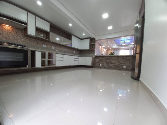 Imagem Casa com 5 Quartos à Venda, 450 m² em Balneário Flórida - Praia Grande Imagem Casa com 5 Quartos à Venda, 450 m² em Balneário Flórida - Praia Grande