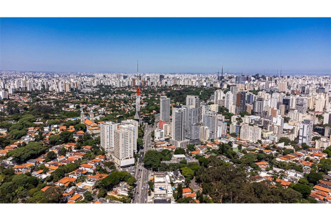 Imagem Terreno à Venda, em Pinheiros - São Paulo Imagem Terreno à Venda, em Pinheiros - São Paulo