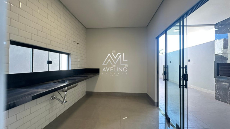 Imagem Casa com 4 Quartos à Venda, 122 m² em Parque Residencial Rita Vieira - Campo Grande
