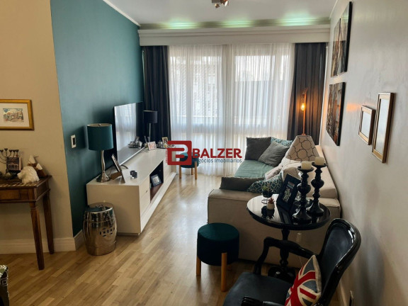 Apartamento com 3 Quartos à Venda, 128 m² em Centro - Florianópolis