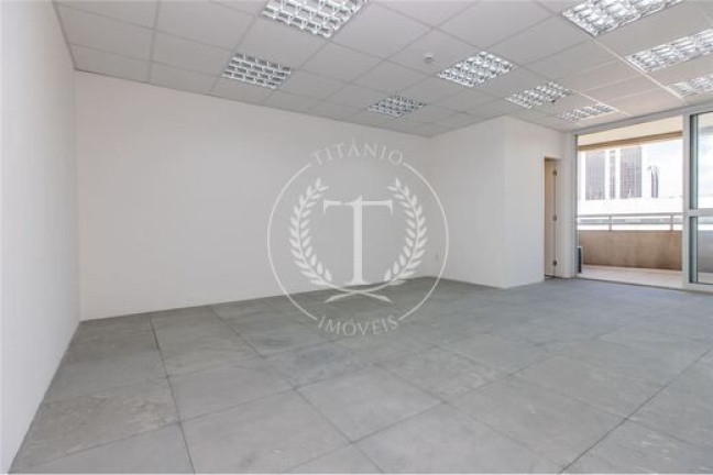 Imagem Sala Comercial à Venda, 47 m² em Chácara Santo Antônio (zona Sul) - São Paulo Imagem Sala Comercial à Venda, 47 m² em Chácara Santo Antônio (zona Sul) - São Paulo