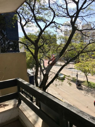 Imagem Apartamento com 3 Quartos à Venda, 90 m² em Praia De Belas - Porto Alegre Imagem Apartamento com 3 Quartos à Venda, 90 m² em Praia De Belas - Porto Alegre