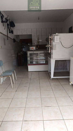 Imagem Casa com 2 Quartos à Venda, 320 m² Imagem Casa com 2 Quartos à Venda, 320 m²