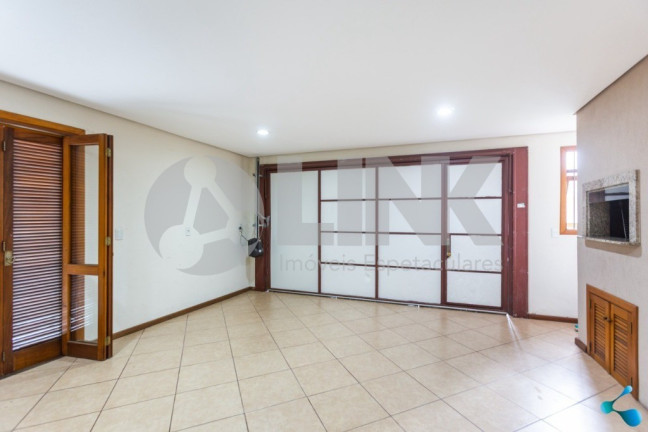 Imagem Imóvel com 4 Quartos à Venda, 251 m² em Sarandi - Porto Alegre
