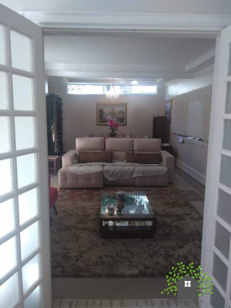 Imagem Casa com 3 Quartos à Venda, 290 m² em Chácara Moinho Velho - Carapicuíba Imagem Casa com 3 Quartos à Venda, 290 m² em Chácara Moinho Velho - Carapicuíba