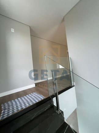 Imagem Sobrado com 4 Quartos à Venda, 270 m² em Santa Regina  - Camboriú