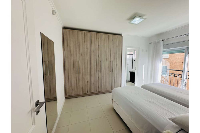 Imagem Apartamento com 2 Quartos à Venda, 85 m² em Canasvieiras - Florianópolis