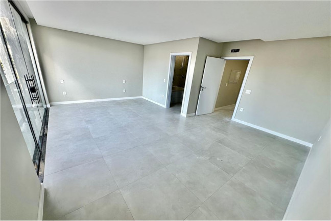 Imagem Casa com 3 Quartos à Venda, 264 m² em Nações - Balneário Camboriú