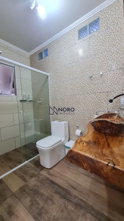 Imagem Casa com 4 Quartos à Venda, 236 m² em Nossa Senhora Do Perpétuo Socorro - Santa Maria Imagem Casa com 4 Quartos à Venda, 236 m² em Nossa Senhora Do Perpétuo Socorro - Santa Maria