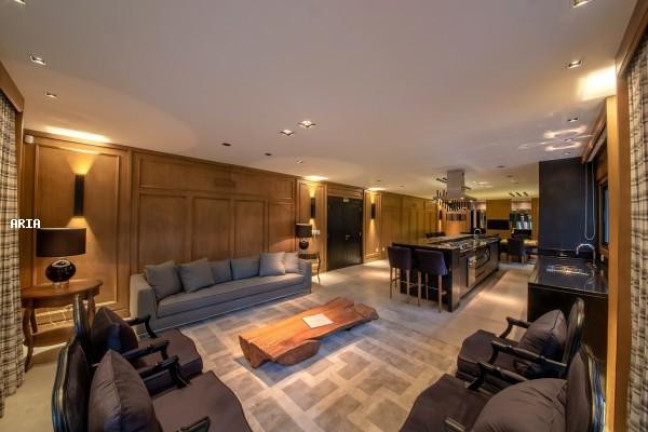 Imagem Apartamento com 3 Quartos à Venda, 319 m² em Planalto - Gramado