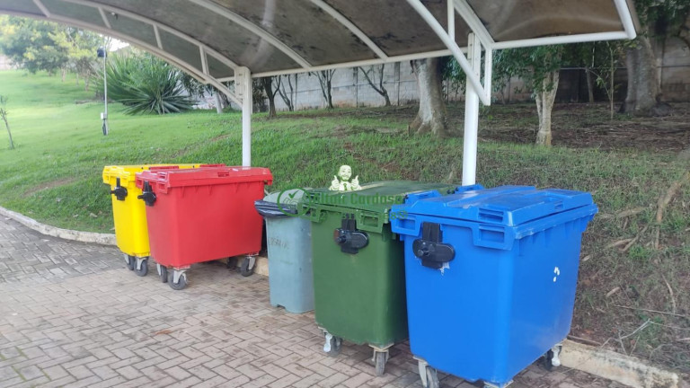 Imagem Casa à Venda, 1.000 m² em Centro - Jambeiro