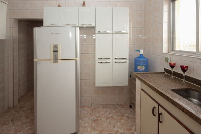 Imagem Casa com 4 Quartos à Venda, em Cambuci - São Paulo Imagem Casa com 4 Quartos à Venda, em Cambuci - São Paulo