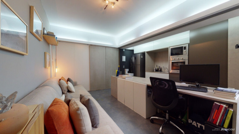 Imagem Imóvel com 1 Quarto à Venda, 46 m² em Centro Histórico - Porto Alegre Imagem Imóvel com 1 Quarto à Venda, 46 m² em Centro Histórico - Porto Alegre
