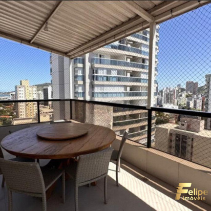 Imóvel com 4 Quartos à Venda, 250 m² em Praia Do Canto - Vitória
