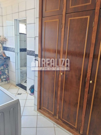 Imagem Casa com 3 Quartos à Venda, 346 m² em Irmãos Soares - Uberaba Imagem Casa com 3 Quartos à Venda, 346 m² em Irmãos Soares - Uberaba