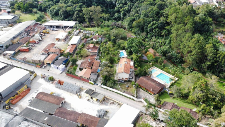 Imagem Sobrado com 4 Quartos à Venda, 4.000 m² em Portão - Atibaia