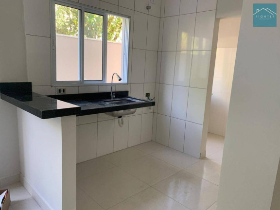 Imagem Casa com 2 Quartos à Venda, 71 m²