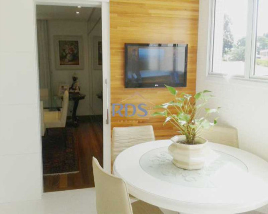 Imagem Apartamento com 3 Quartos à Venda, 195 m² em Indianópolis - São Paulo Imagem Apartamento com 3 Quartos à Venda, 195 m² em Indianópolis - São Paulo