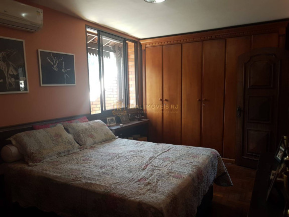 Imagem Cobertura com 4 Quartos à Venda, 421 m² em Laranjeiras - Rio De Janeiro Imagem Cobertura com 4 Quartos à Venda, 421 m² em Laranjeiras - Rio De Janeiro
